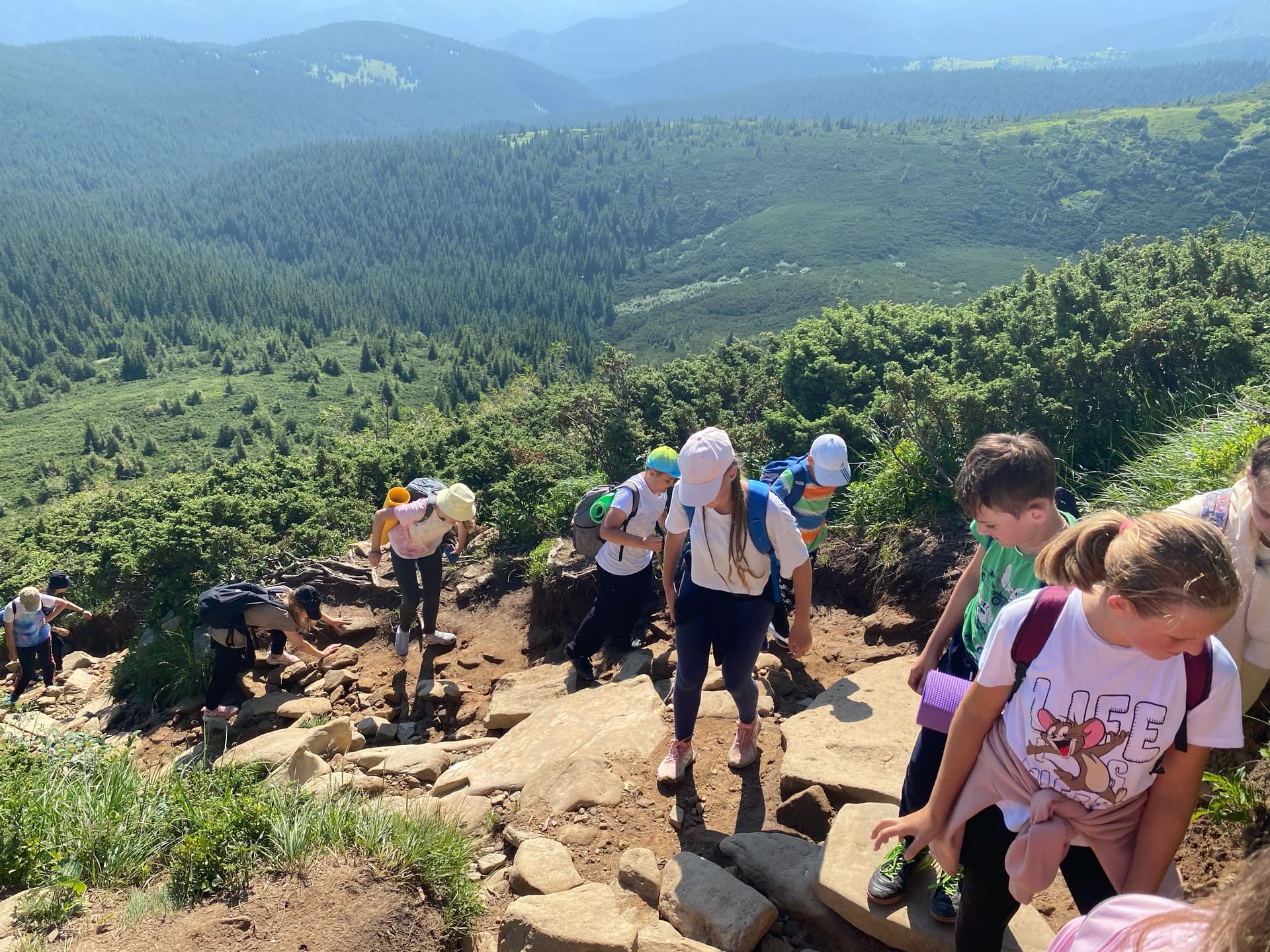 Фото з дитячого табору Eco Holiday в Карпатах - активності та відпочинок дітей 18