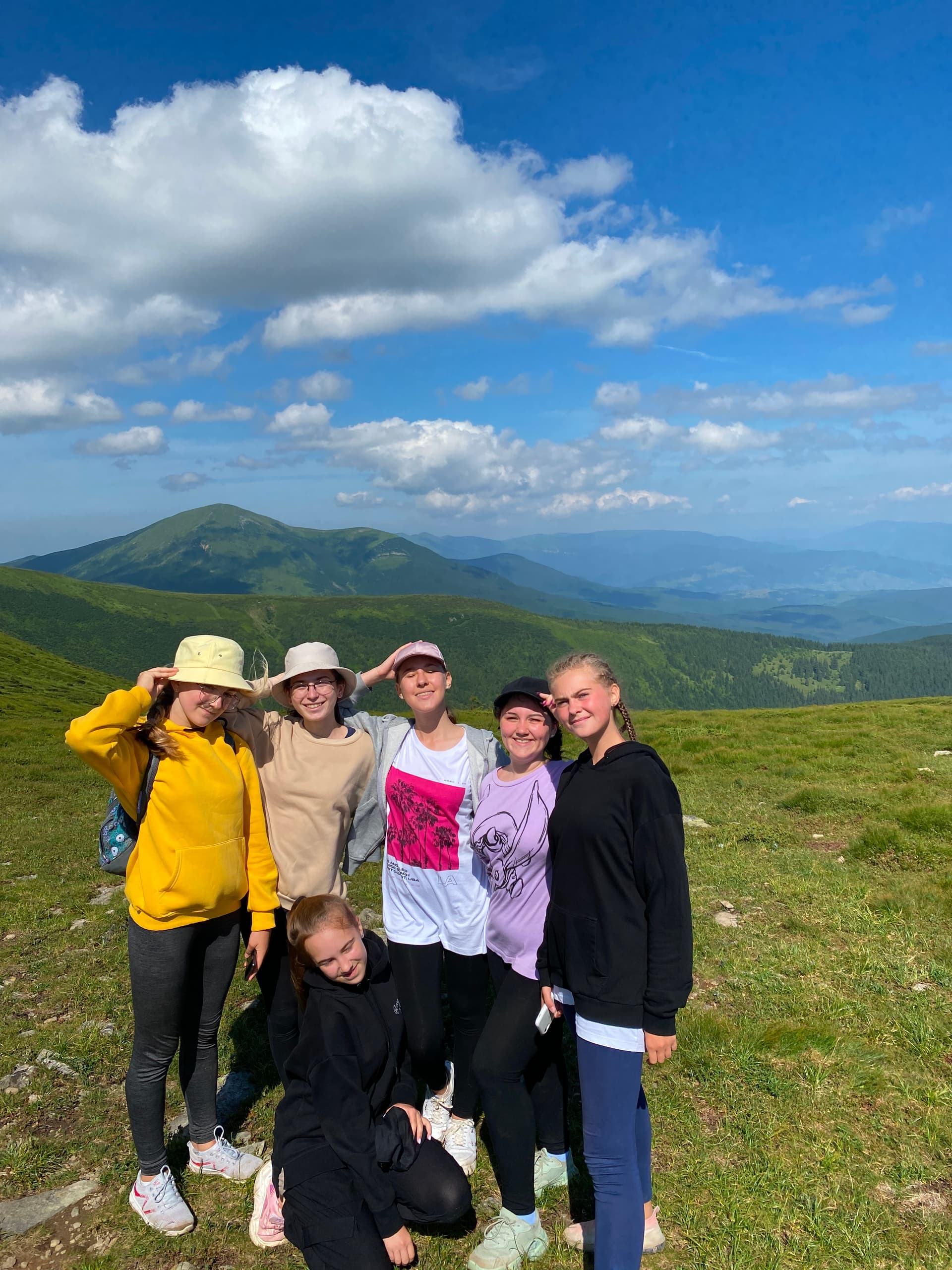 Фото з дитячого табору Eco Holiday в Карпатах - активності та відпочинок дітей 3